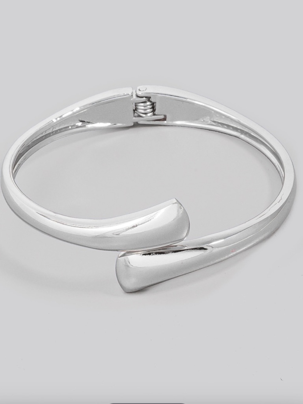 ShopEvelynne Polished Silver Open Cuff Bracelet